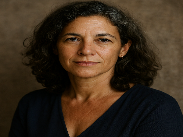 Isabelle de Caires – A Name Etched in History Isabelle de Caires